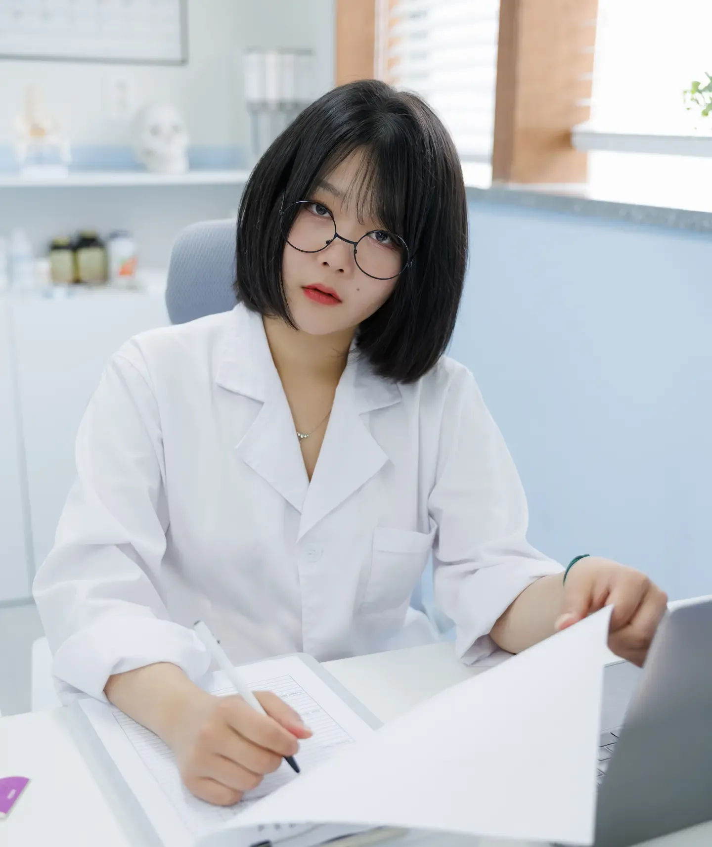 Zia 지아 Ready Vol.001 Lady Doctor