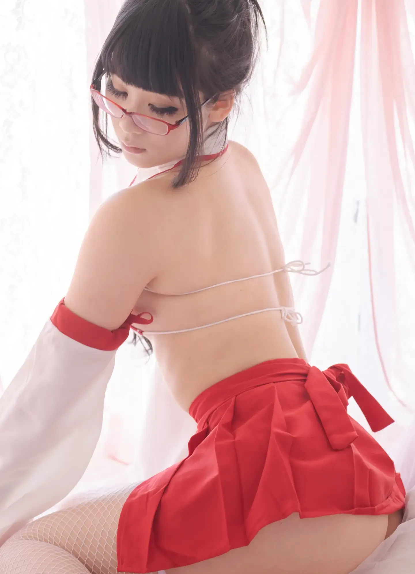 北見えり 水龍敬ランド マイクロ巫女様