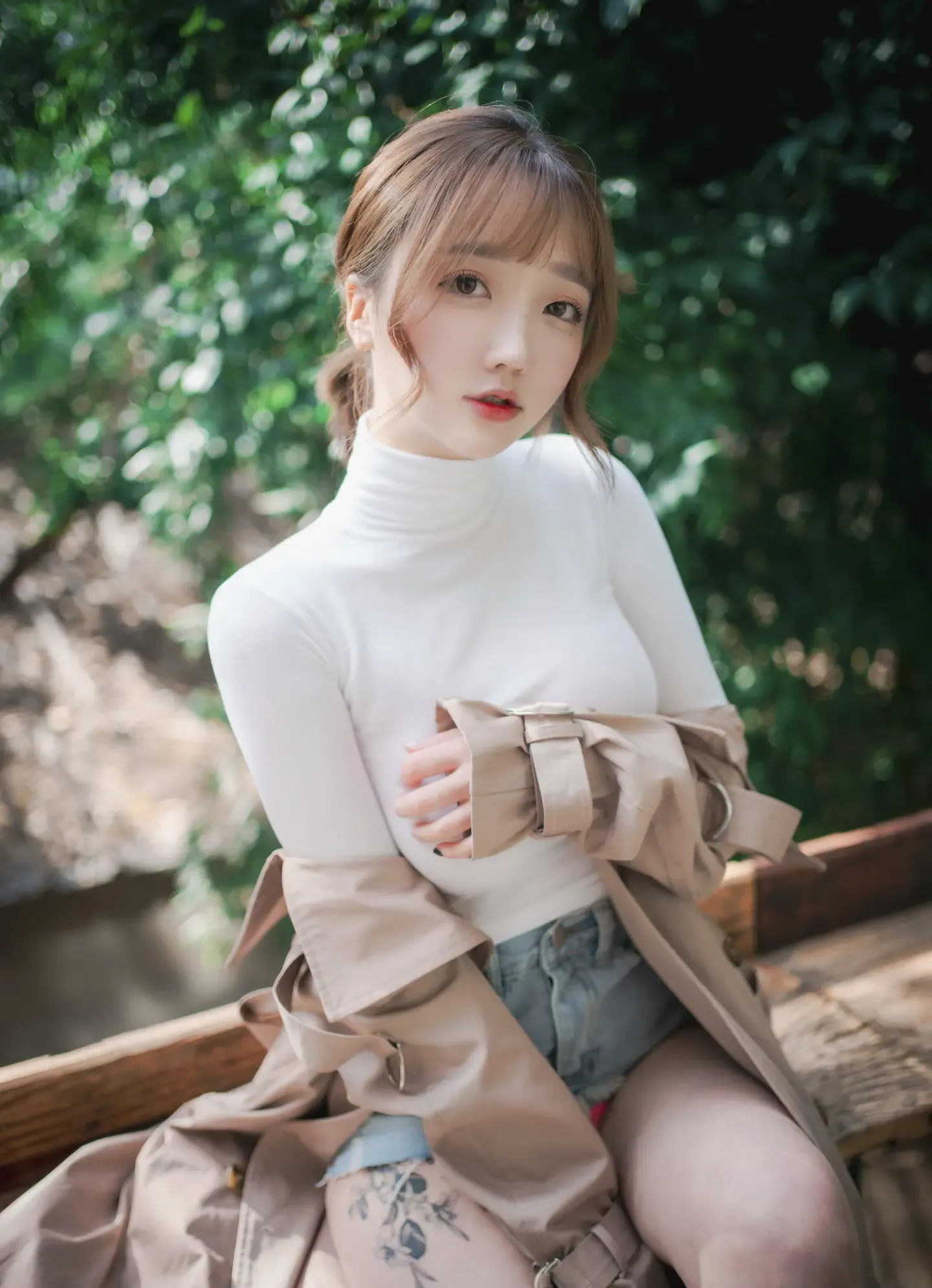 SonYeEun 손예은 DJAWA A Snap of Intimacy