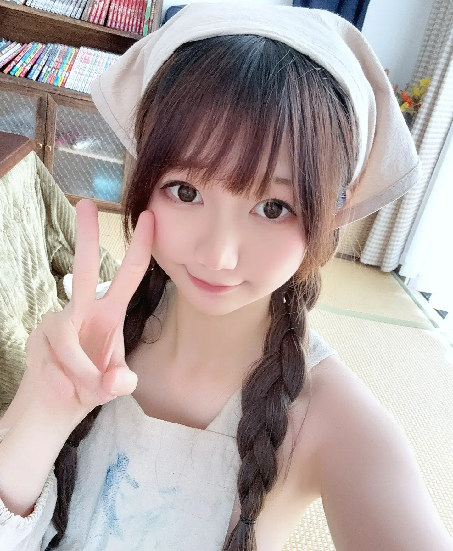 Nagisa魔物喵 Fantia 202504 裸エプロン💕👅