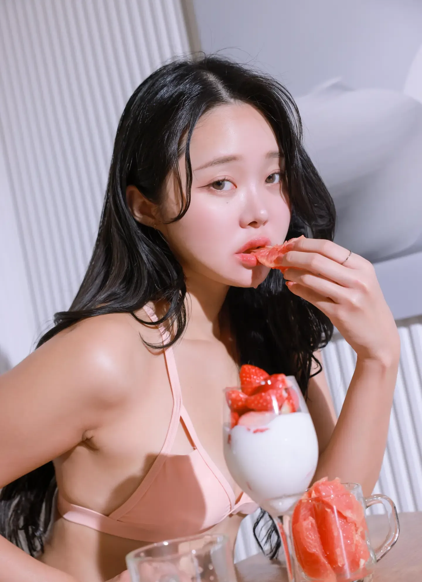 Inah 이나 SWEETBOX SWTB Vol.32 Ina Juice
