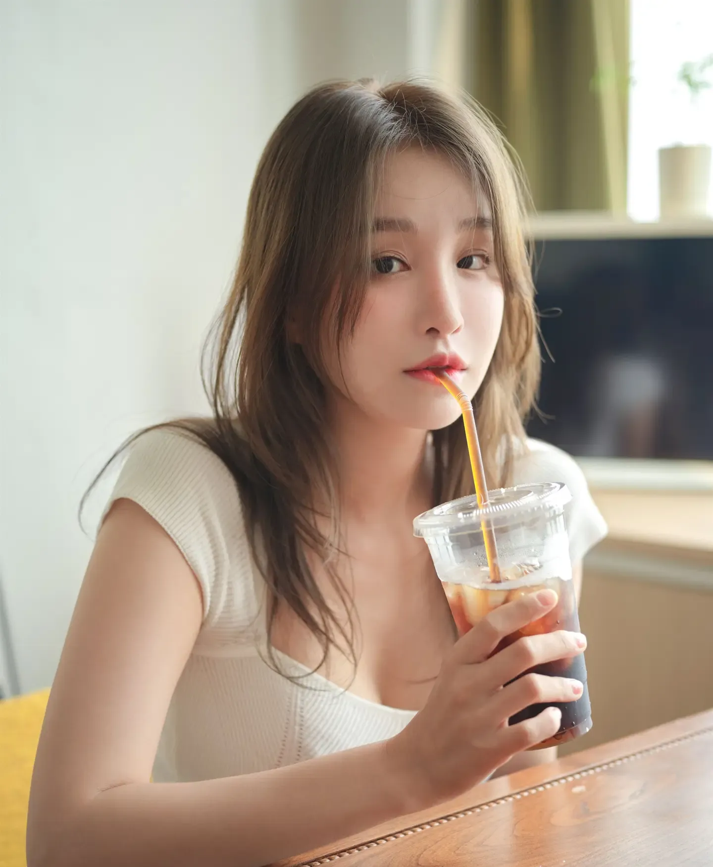 LeeSeol 이설 ARTGRAVIA Vol.423
