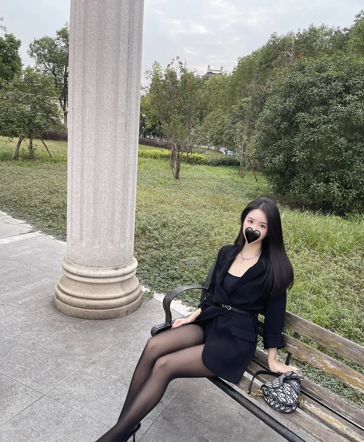 软妹小九九 July芝岚 黑丝户外