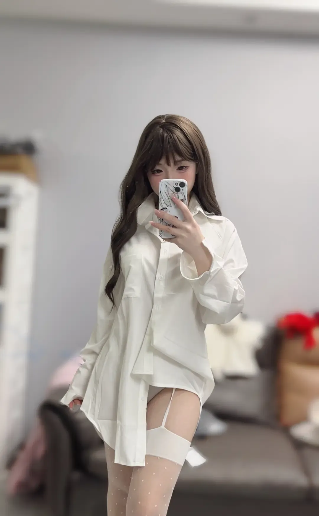 邦尼 白色比基尼