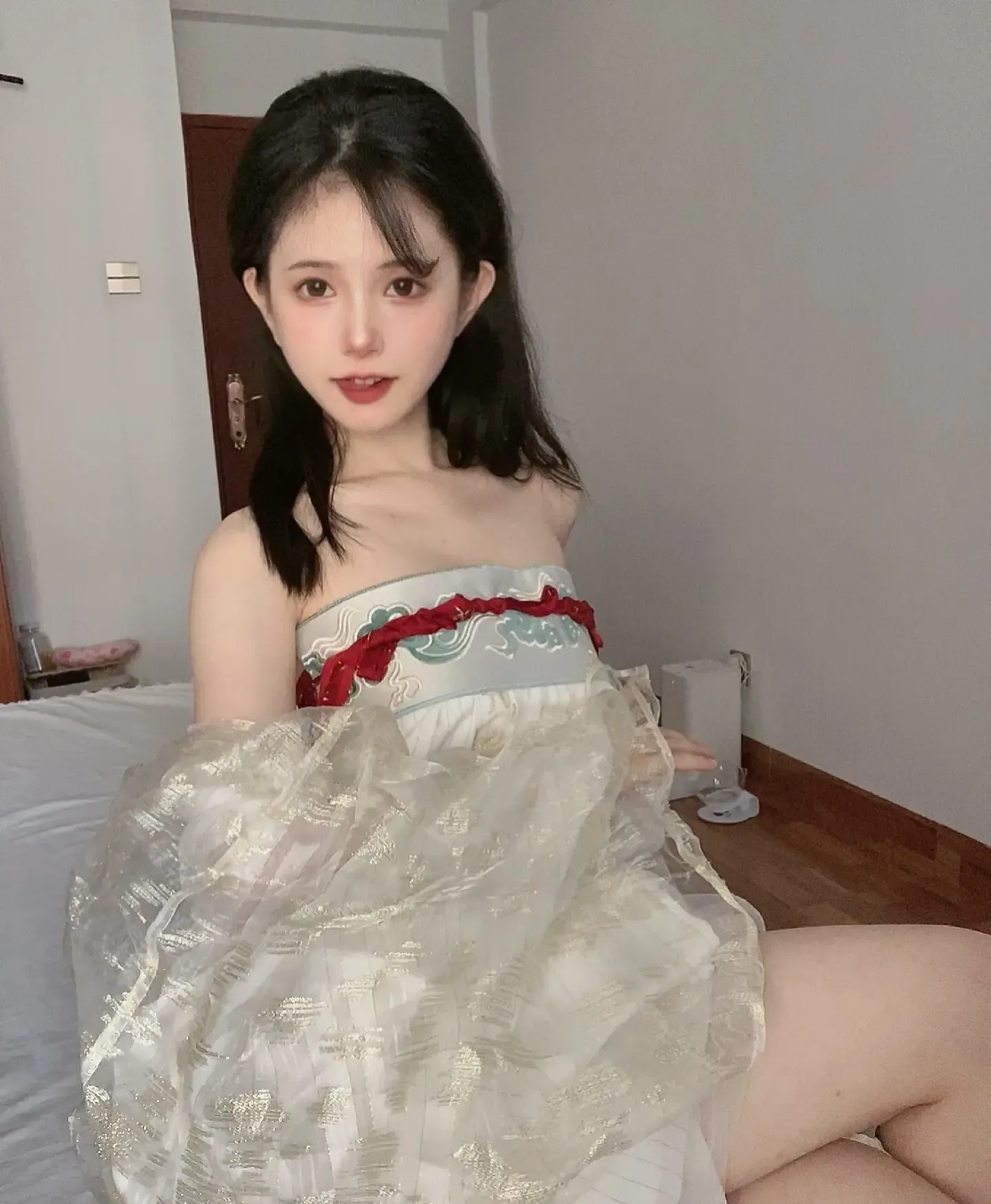 倦倦喵 汉服