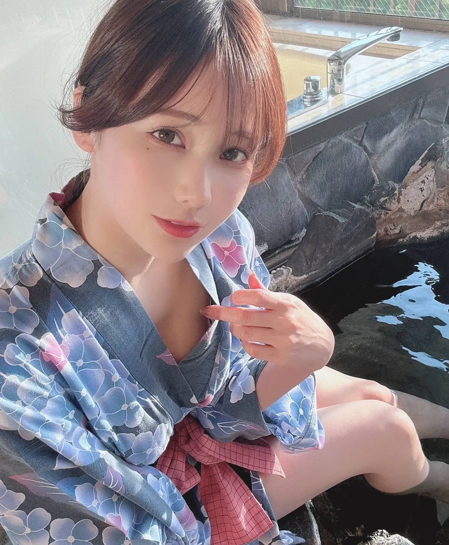 けんけん Fantia 2024年07月 ☀️🍧🌈紫陽花柄温泉浴衣♨️