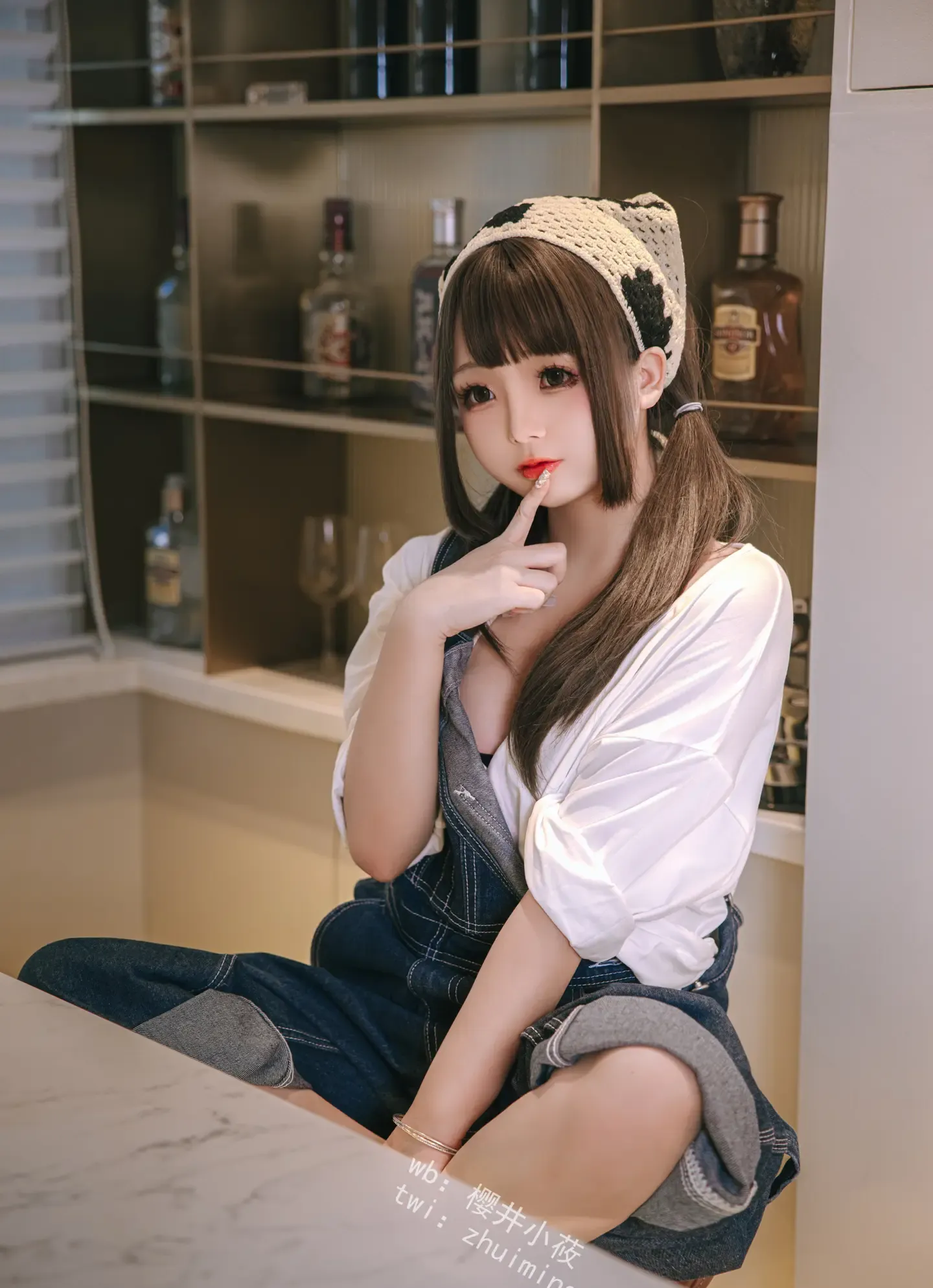 日奈娇 维修工