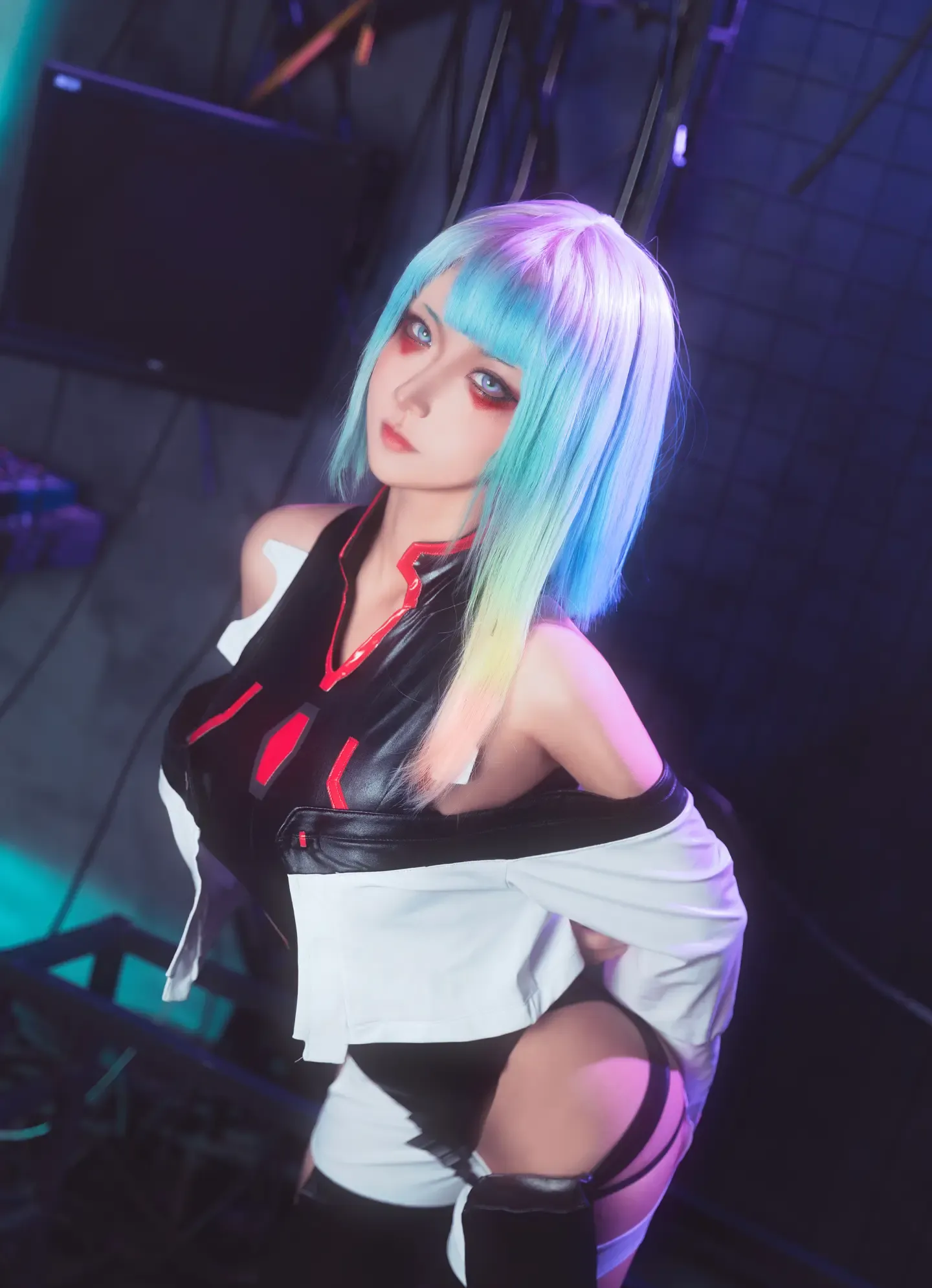 Seya狮砸 Lucy