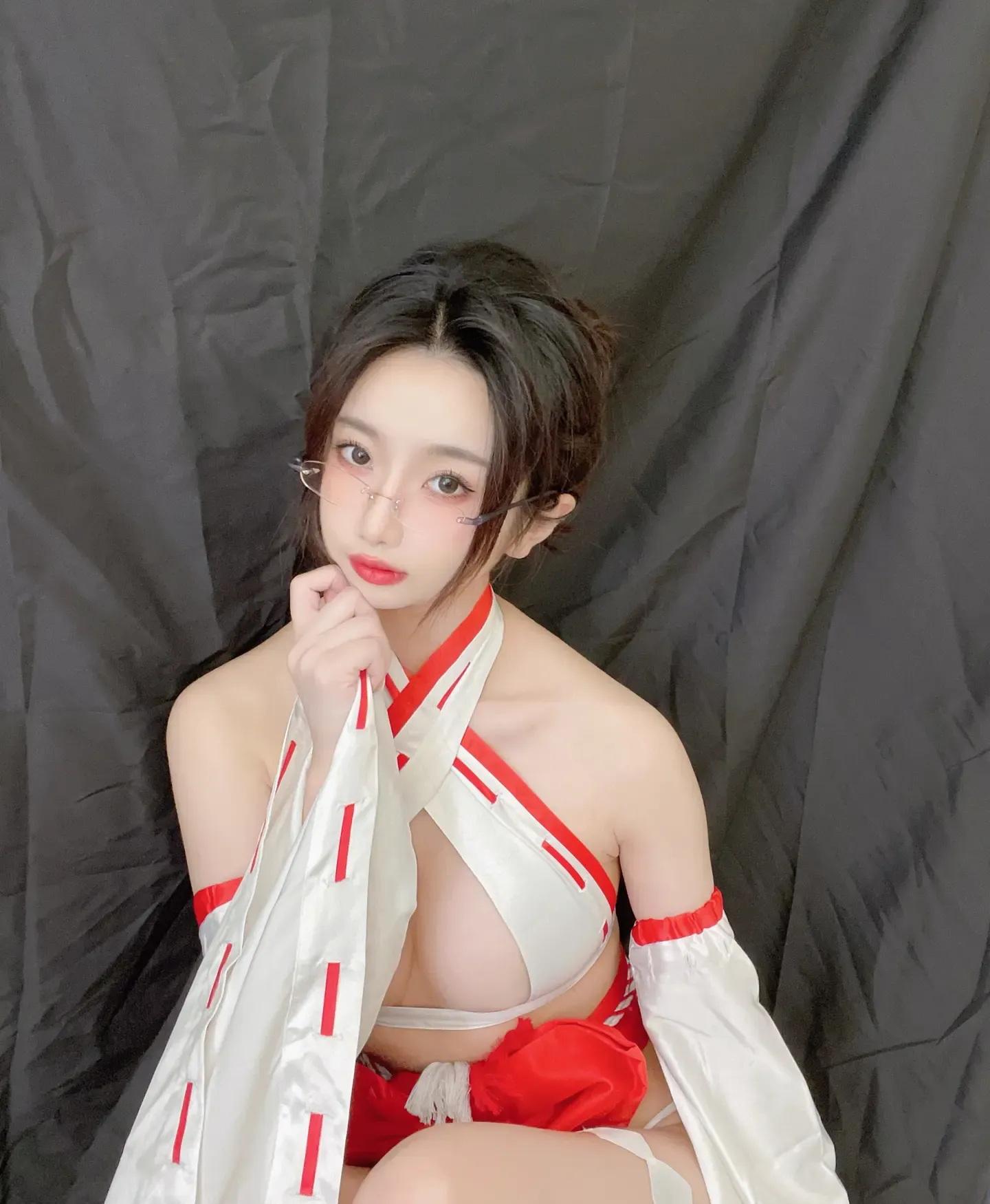 鬼畜瑶 巫女