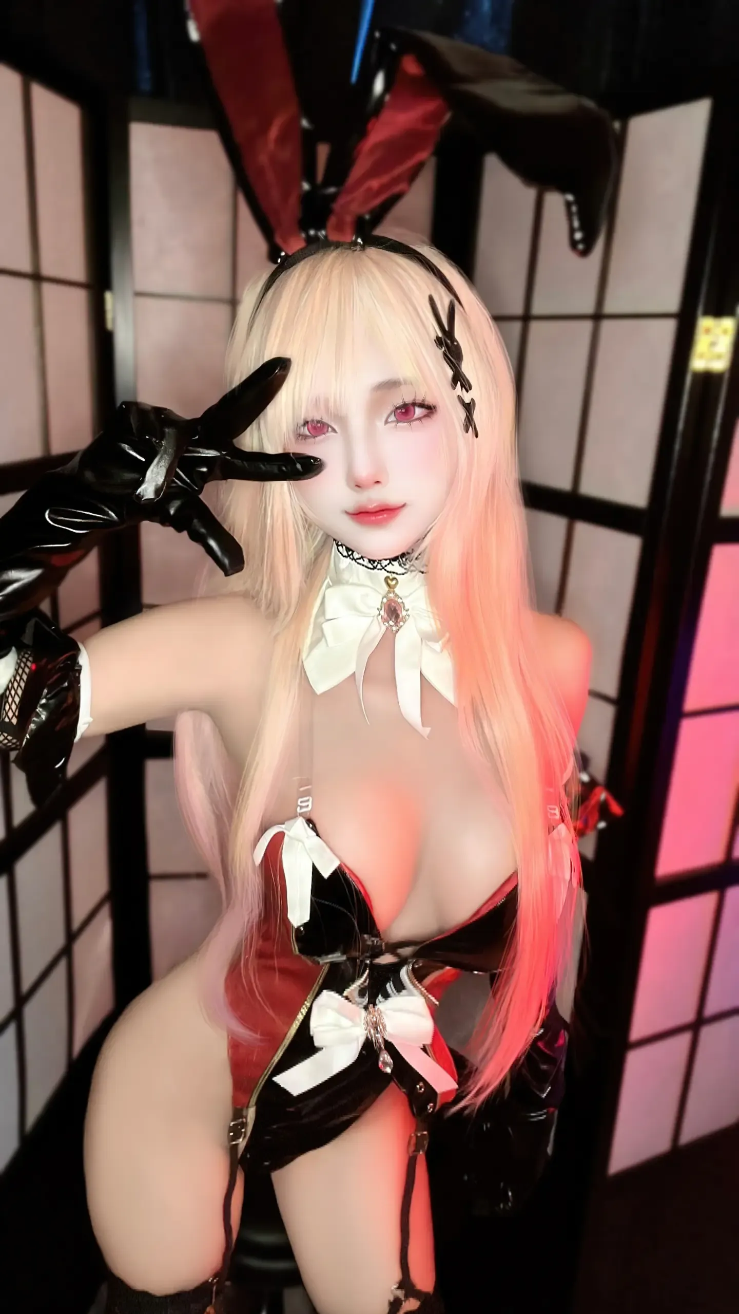 BernSredna Bunny Marin