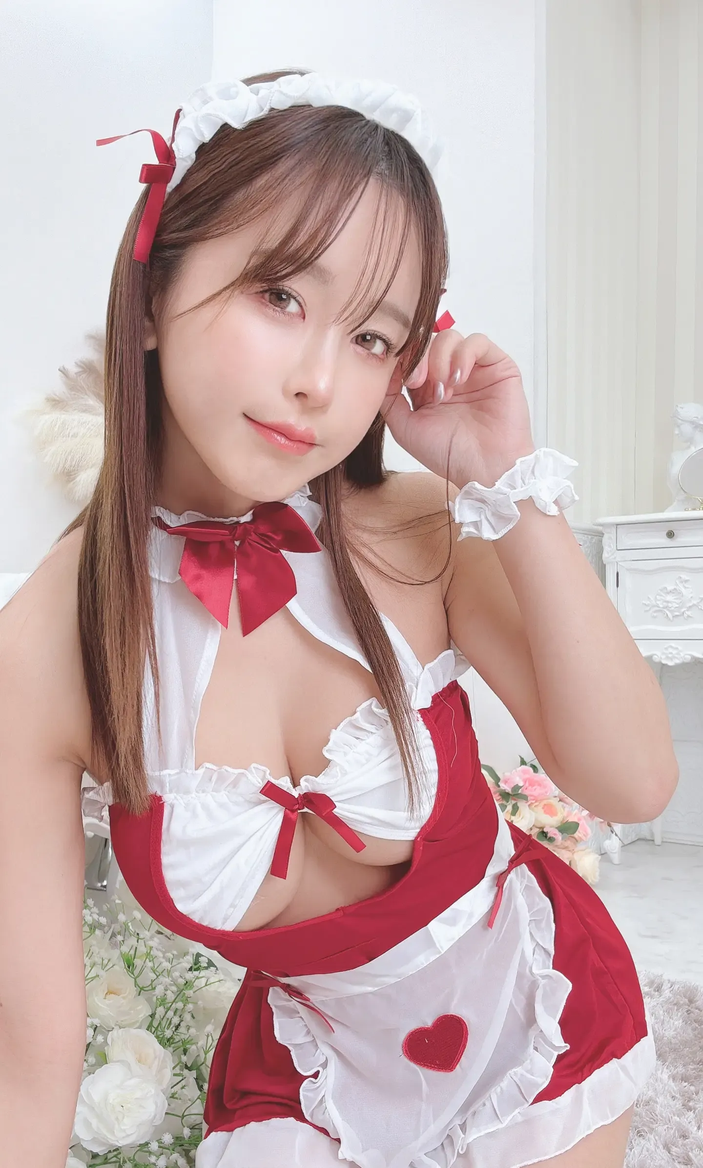 いくみ Fantia 20250127 Red Maid