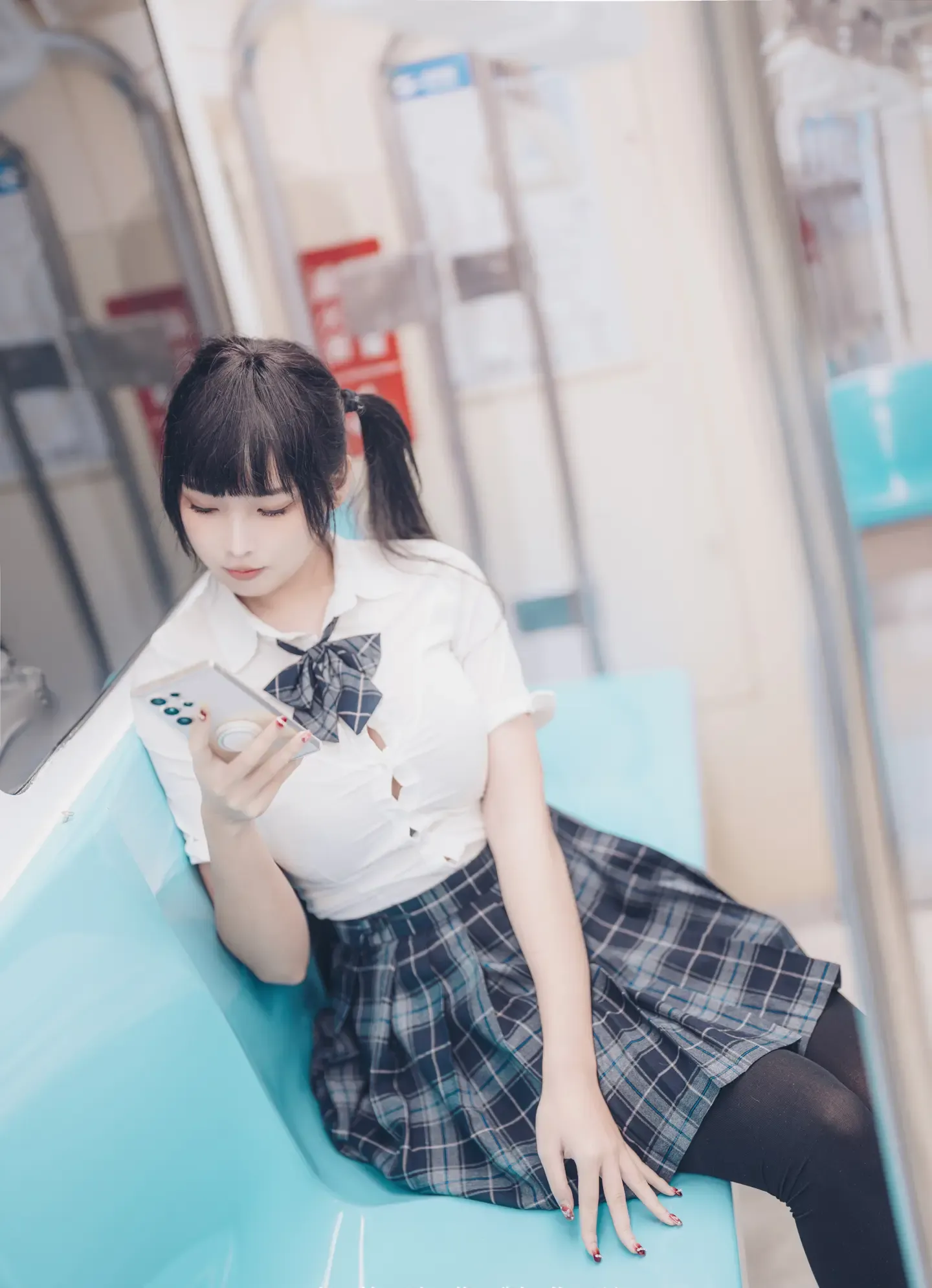 毛毛喵 慕慕 電車通學少女