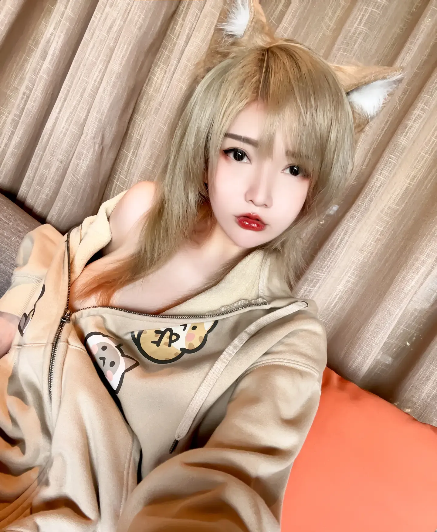 PotatoGodzilla Casual BlondeNekoChanM4sturbation