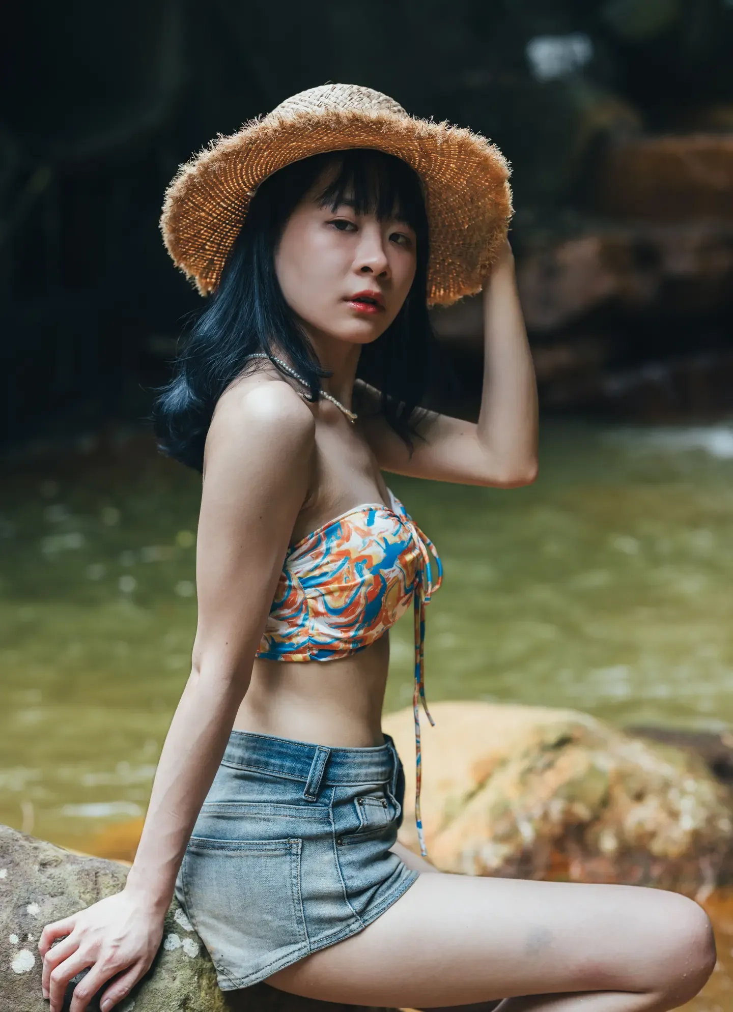 鲁鲁 野溪