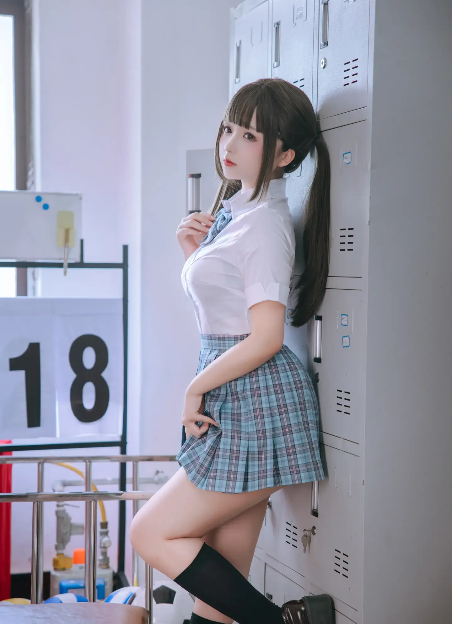 日奈娇 更衣室