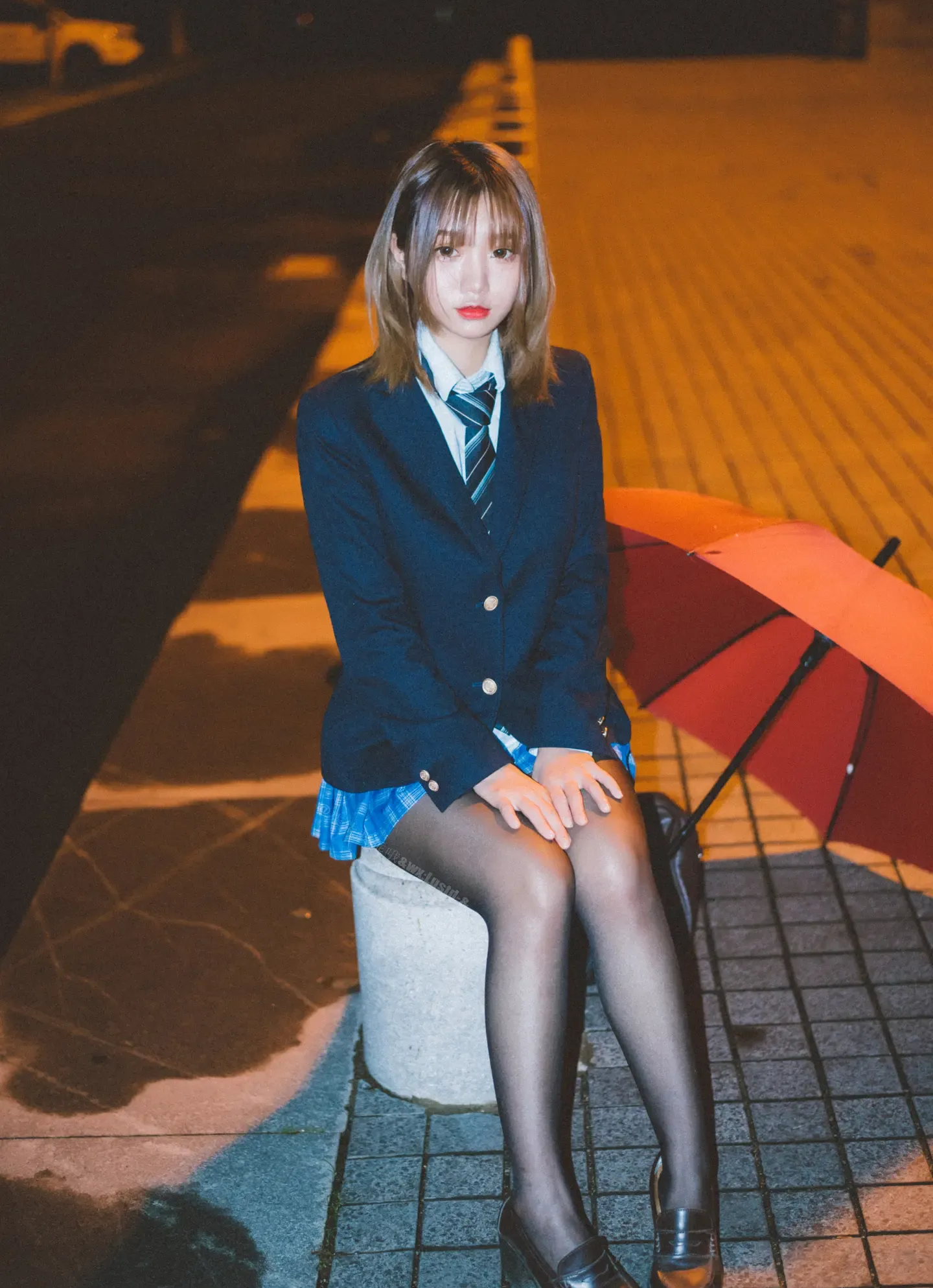 柒柒不可爱 深夜公园JK