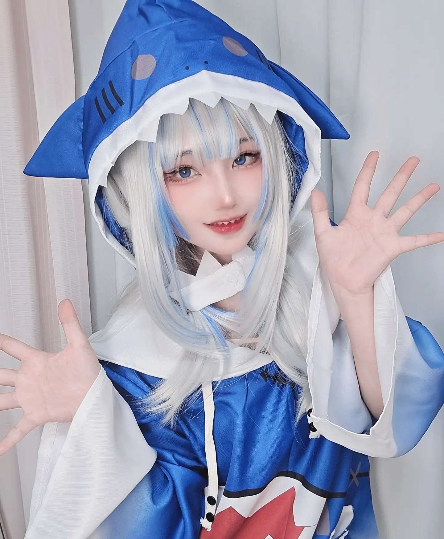 キツネ Gura