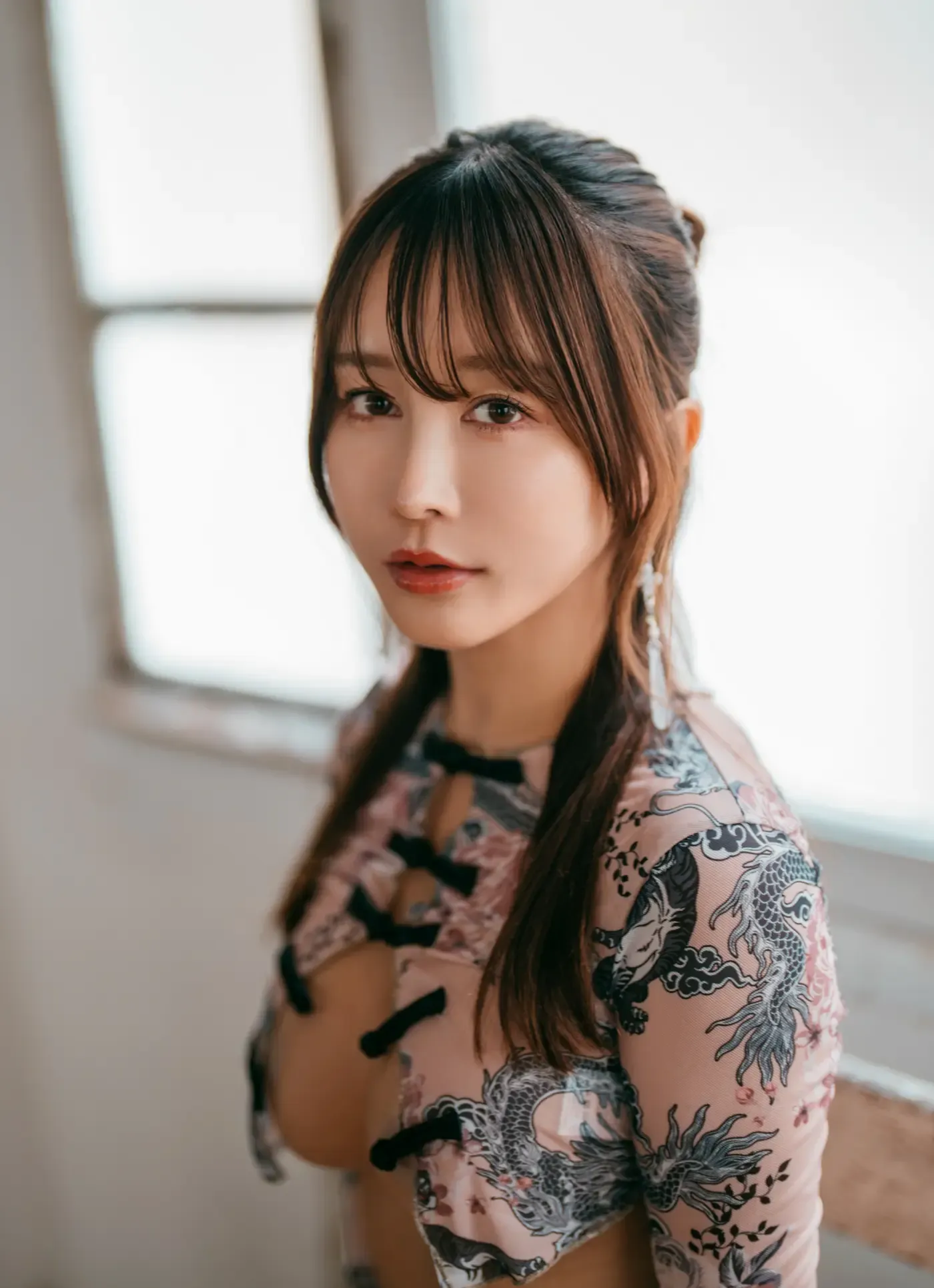 いくみ Fantia 20240813 Chinese-Style Blouse