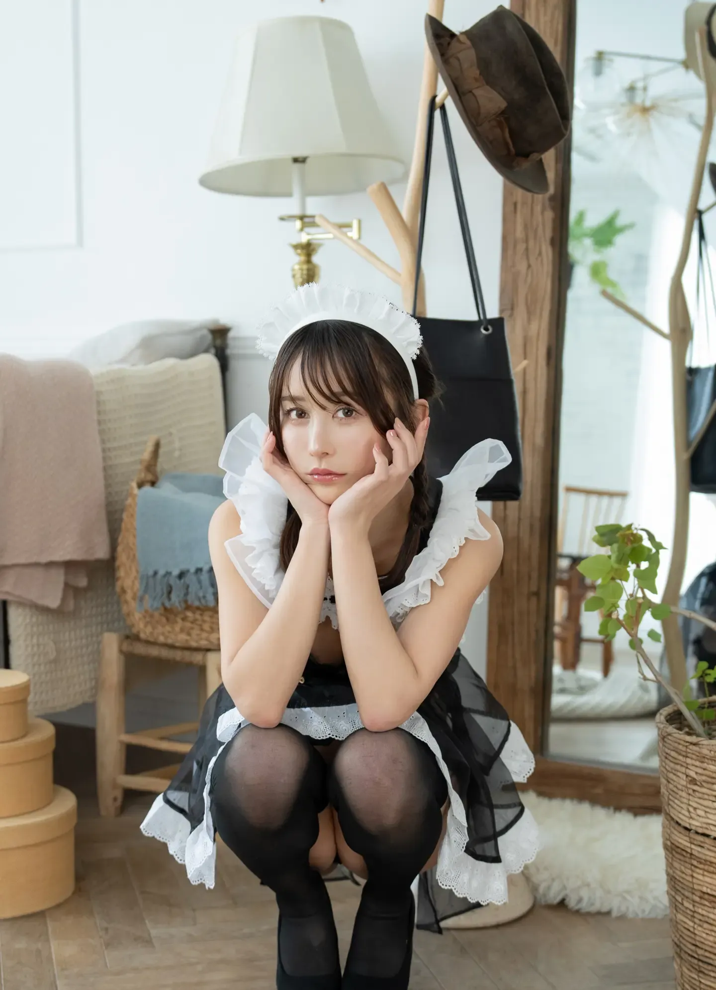 いくみ Fantia 20240505 Staunchested Maid