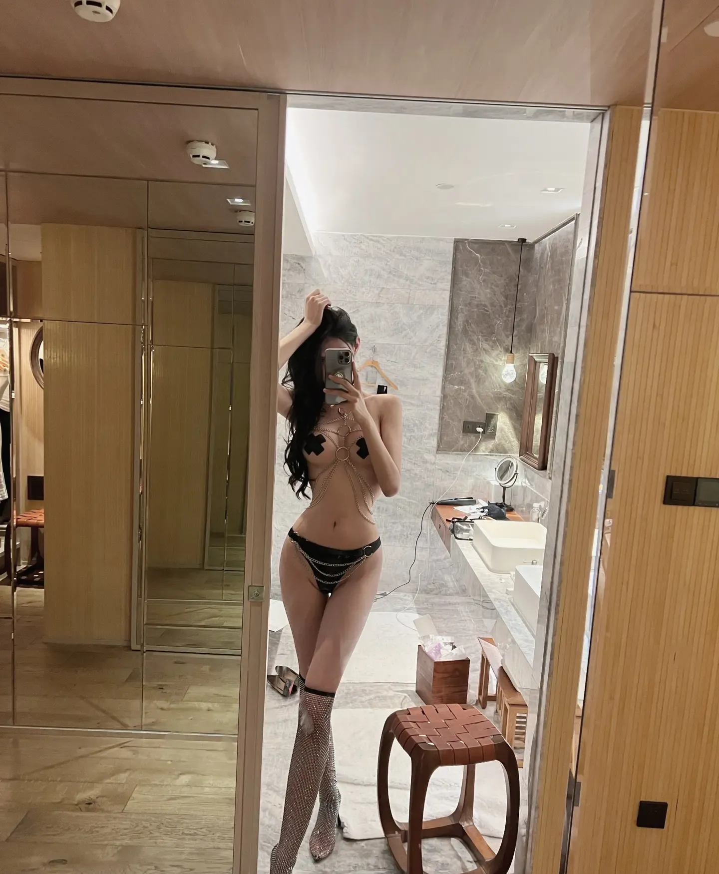 葛征 闪片丝袜