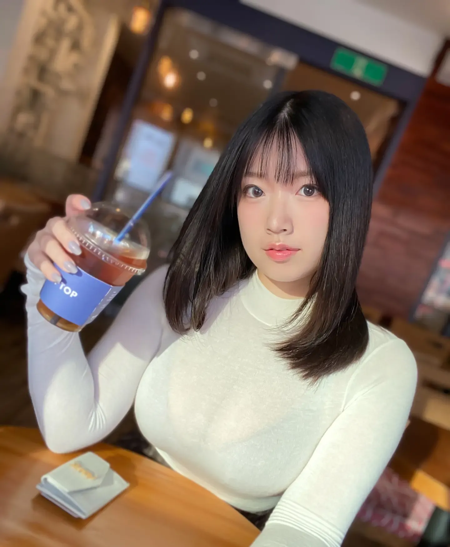 ゆとりだより Fantia 何者にもならなかった自撮り写真たち