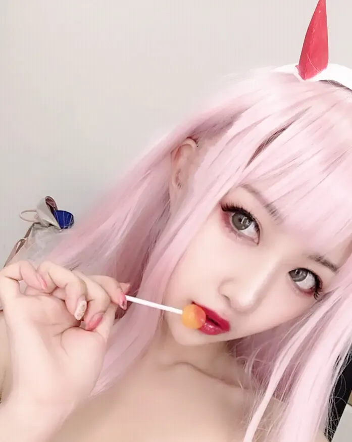 Shika小鹿鹿 自拍