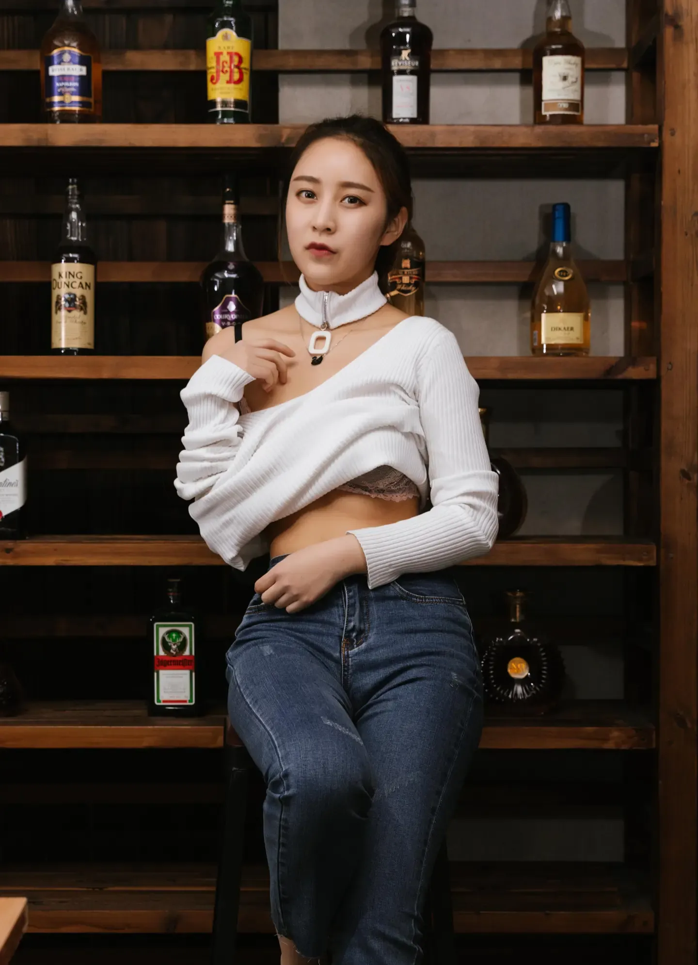 乔依琳 酒窖中的爱抚