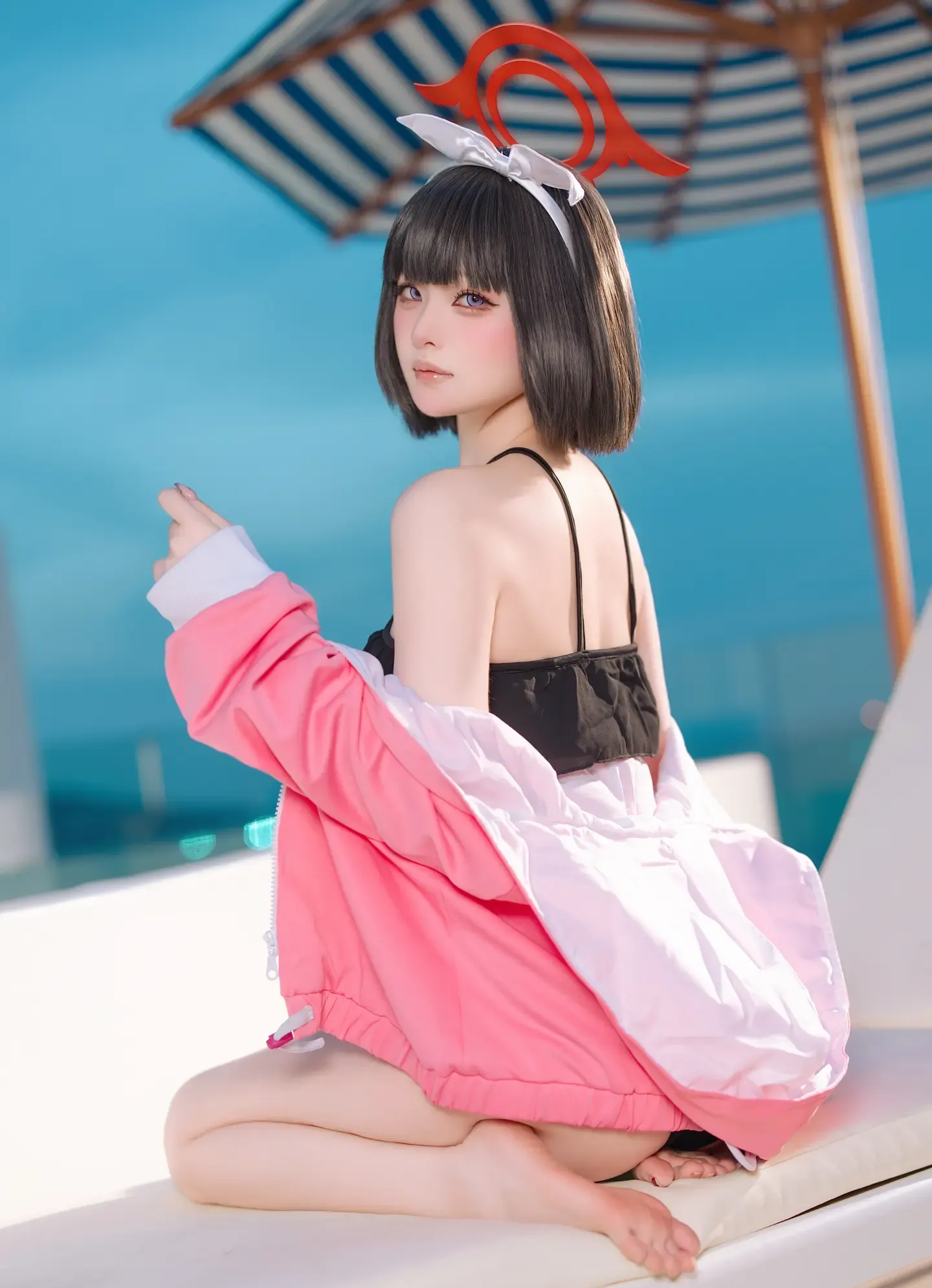 屿鱼 碧蓝档案 静山真白 泳装