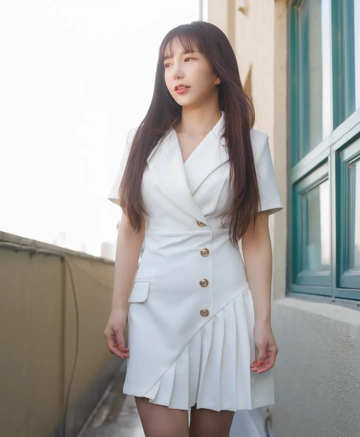 Seoyool 서율 Bimilstory Vol.01 Debut at the cafe