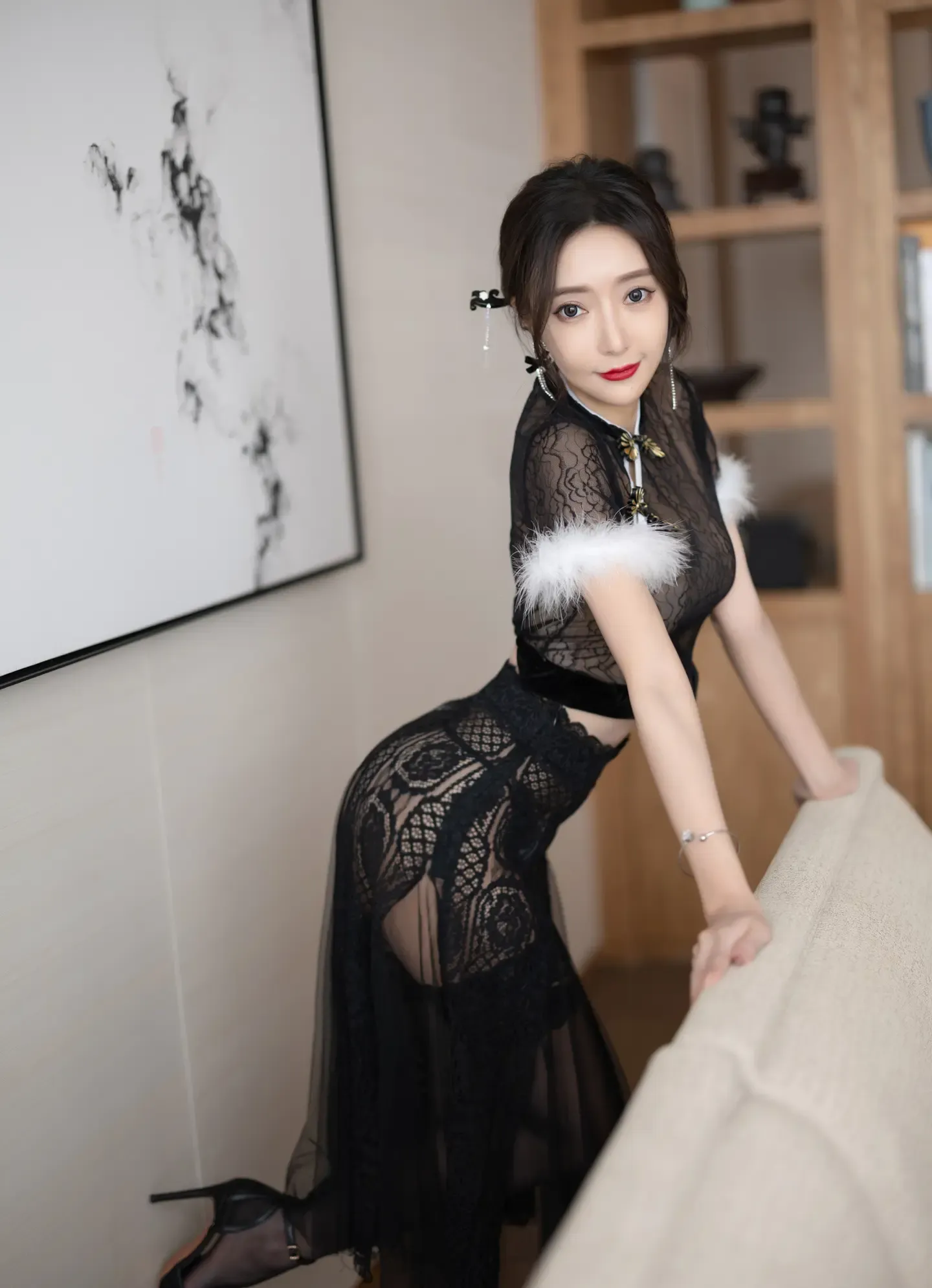 王馨瑶 黑色网纱旗袍