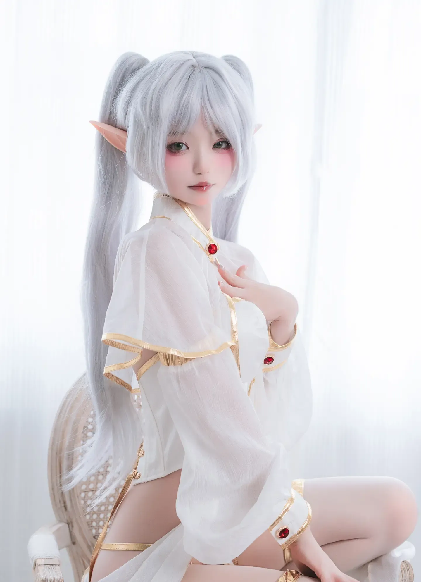 Irisuare 爱莉 葬送的芙莉莲