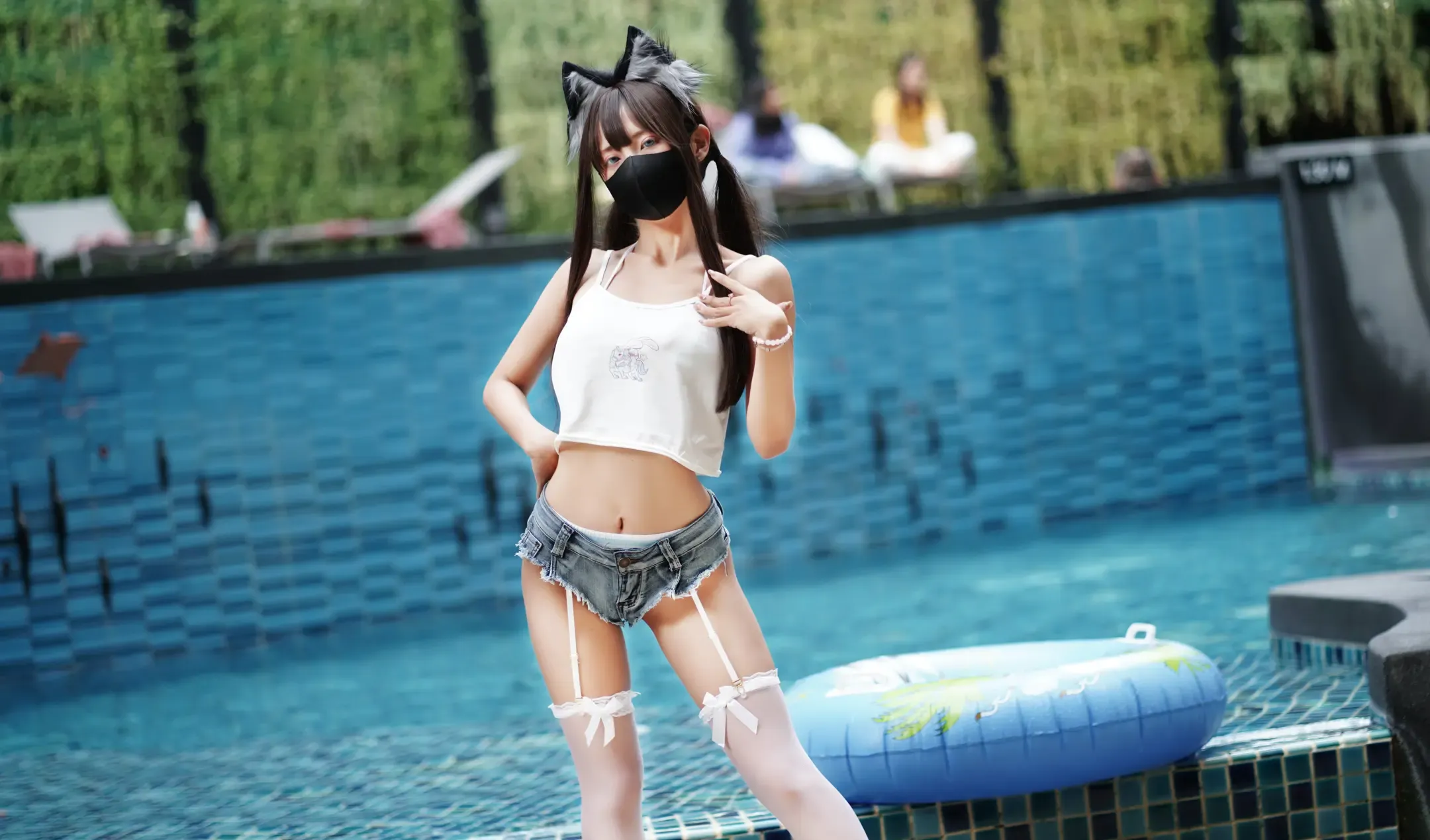 职业奶妈三水子 猫猫蓝白比基尼