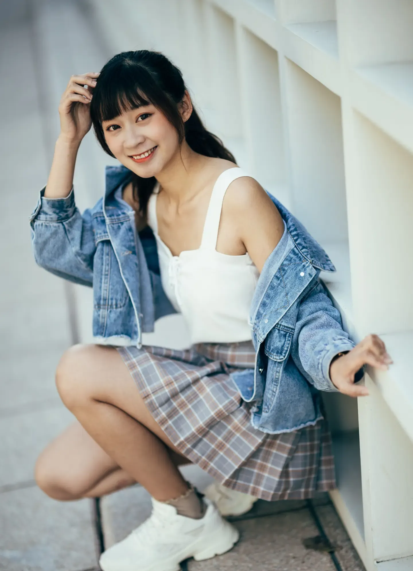 若颖 松菸