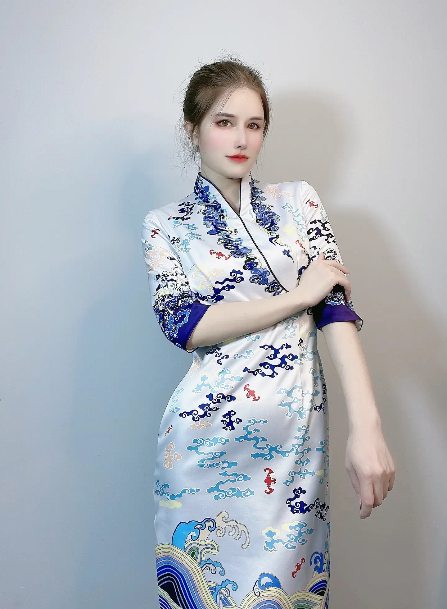 鹿八岁 赠品 旗袍自拍