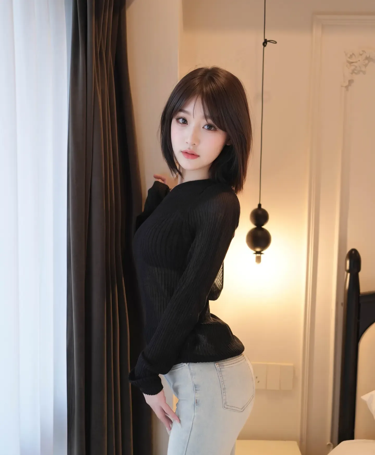 汁汁 牛仔裤下的虾线黑丝