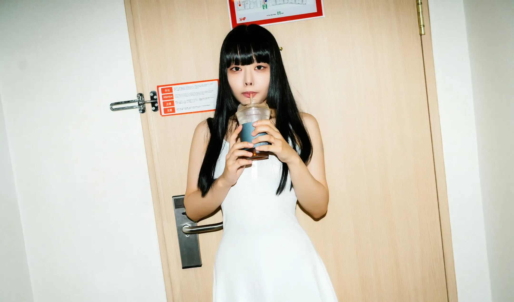 MinAh 민아 MoonNightSnap Tie