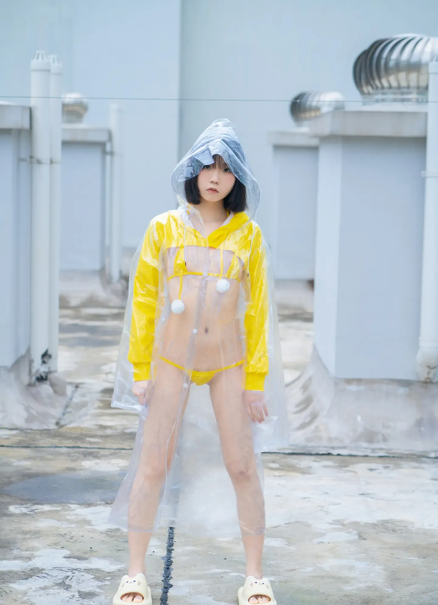 一只小栗奈 天台小雨衣