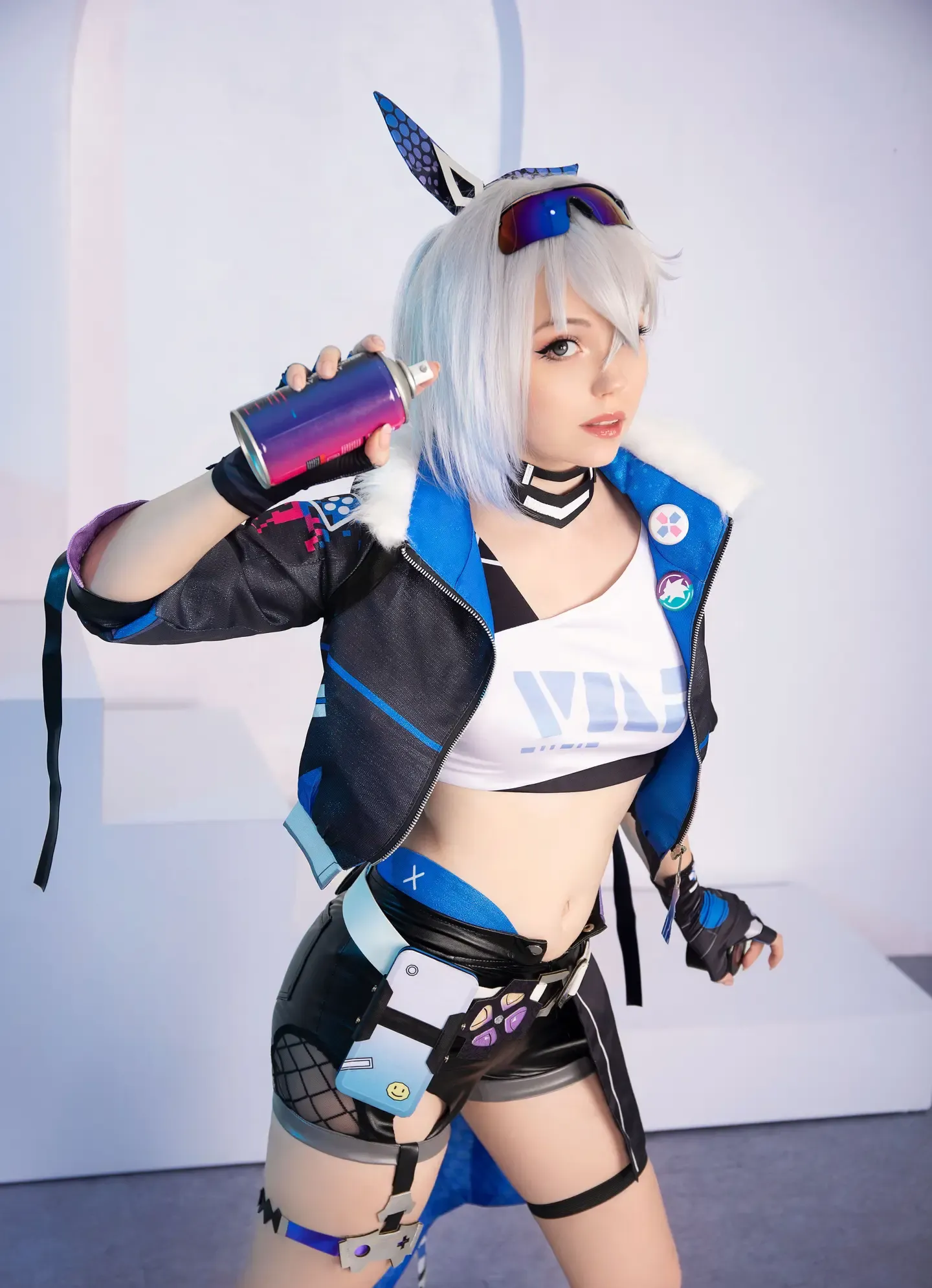 Caticornplay Silver wolf