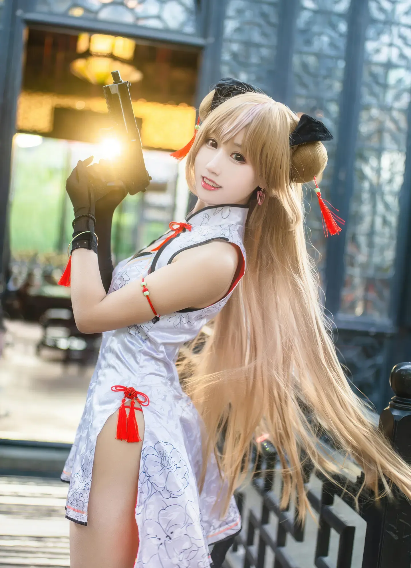 羽生三未 少女前线 MK23 蜂糖花